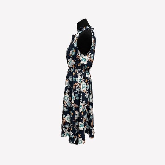 Ann Taylor Hawaiian Floral Dress (LP) - Picture 4 of 6